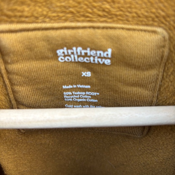 Girlfriend Collective cropped crew - Picture 2 of 3